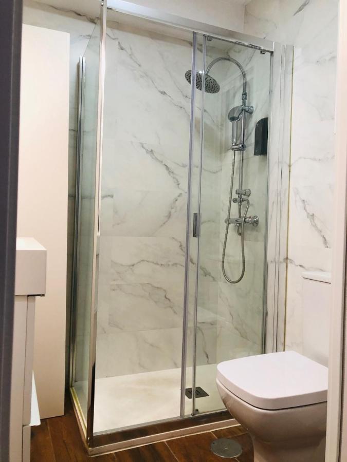 Petit Apartment Los Remedios セビリア エクステリア 写真