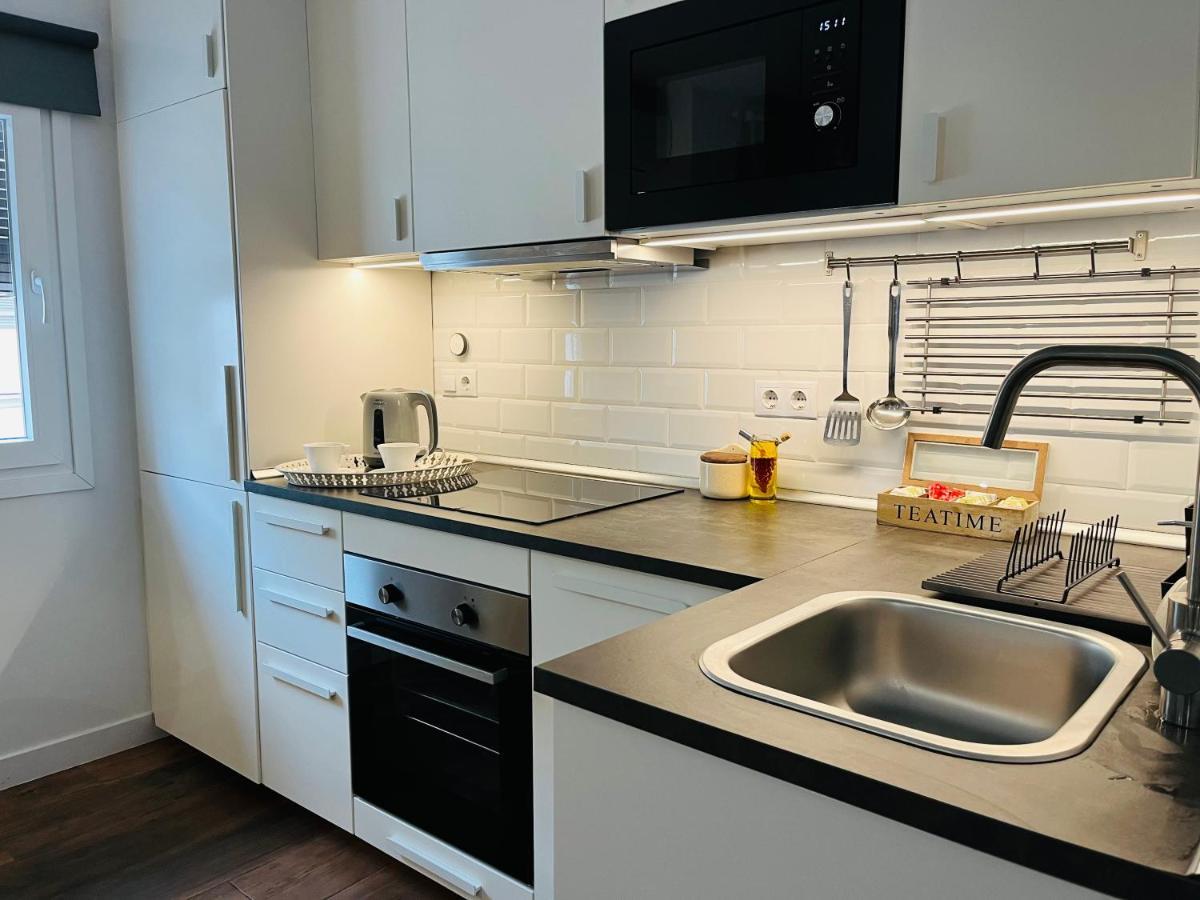Petit Apartment Los Remedios セビリア エクステリア 写真